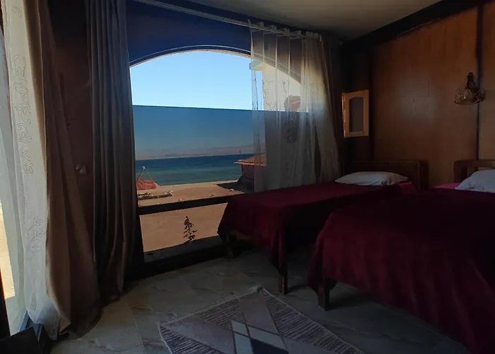 Baywatch Camp Otel *