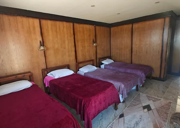 Baywatch Camp Otel *