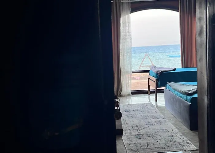 Baywatch Camp Otel